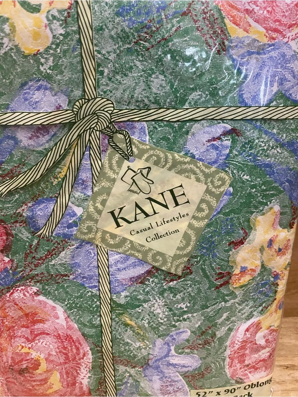 Kane Casual Lifestyles Collection Vintage Oblong Flannel Back Vinyl Tablecloth